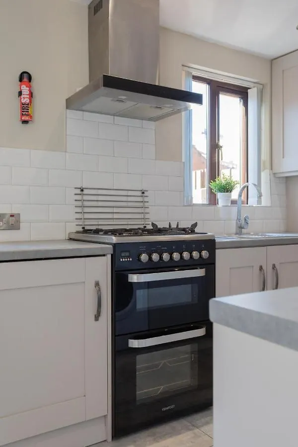 New Modern City Centre Apartment Belfast